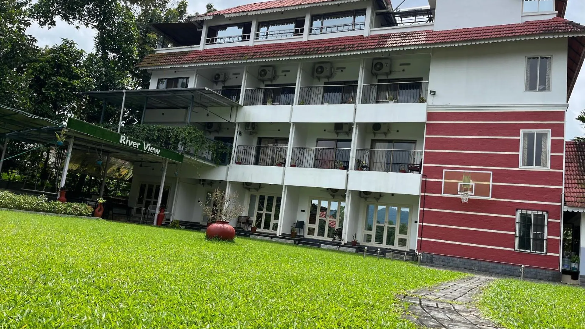 River View Apartments A Pet Friendly Retreat Kochi India